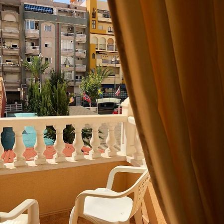 Sunny Appartment In The Center Torrevieja Kültér fotó