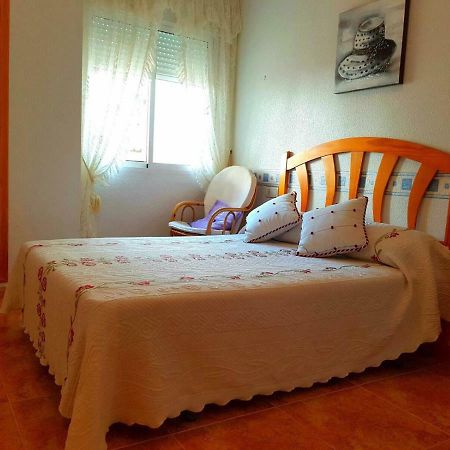 Sunny Appartment In The Center Torrevieja Kültér fotó