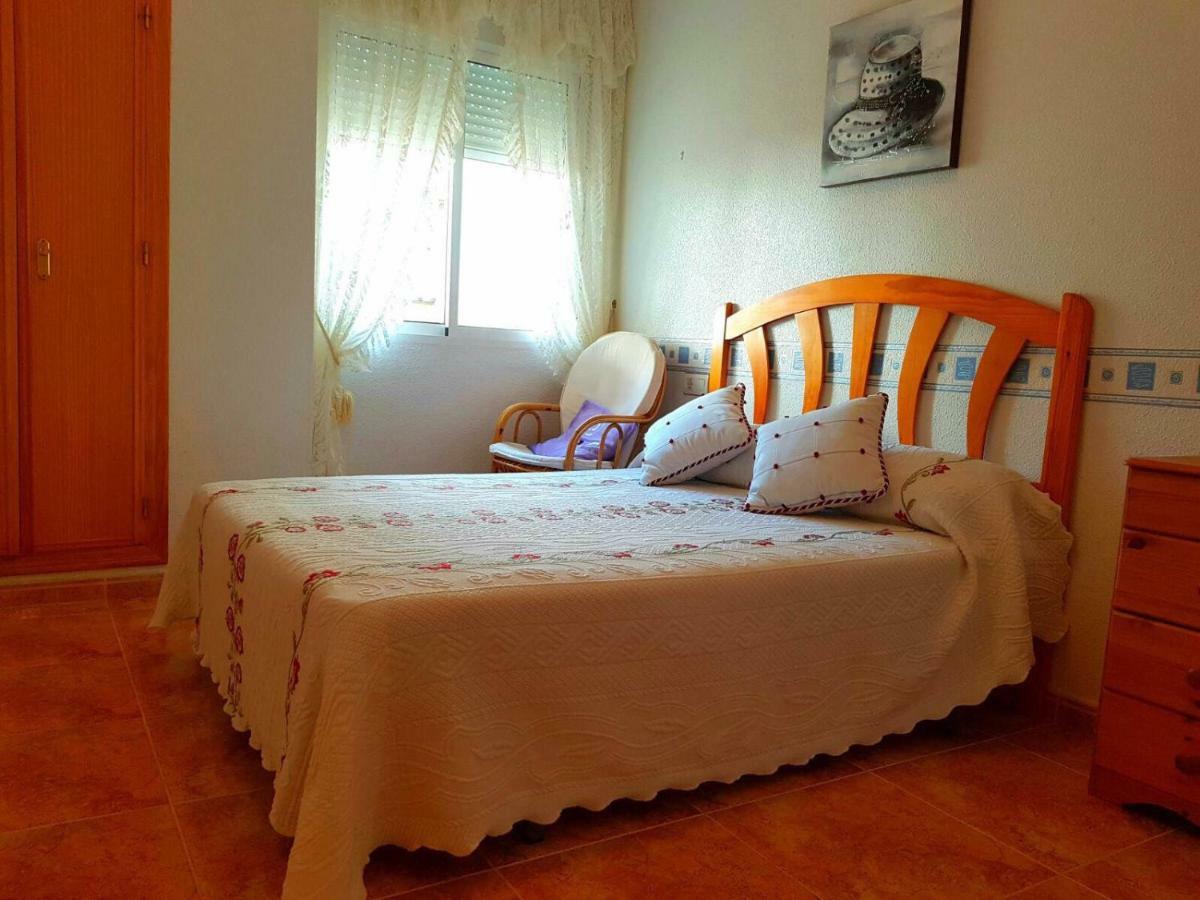 Sunny Appartment In The Center Torrevieja Kültér fotó